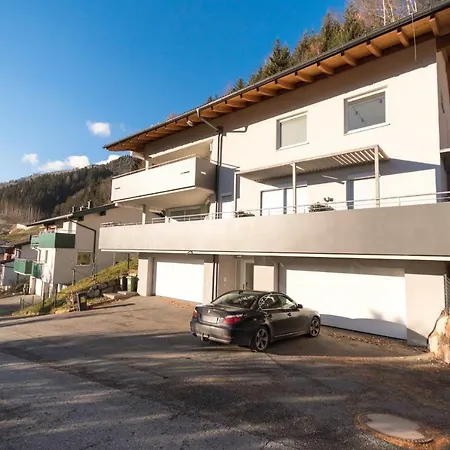 Ski-n-lake - The Alps View ツェル アム ゼー